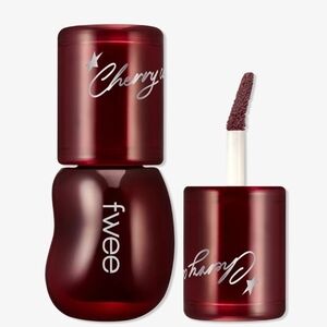 3D Volumizing Gloss - Fwee - A12 Cherry Cola